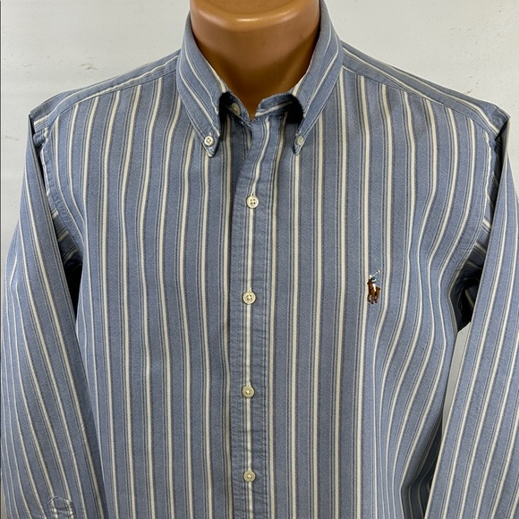 Ralph Lauren long sleeve button down collar shirt.  L - Picture 2 of 7
